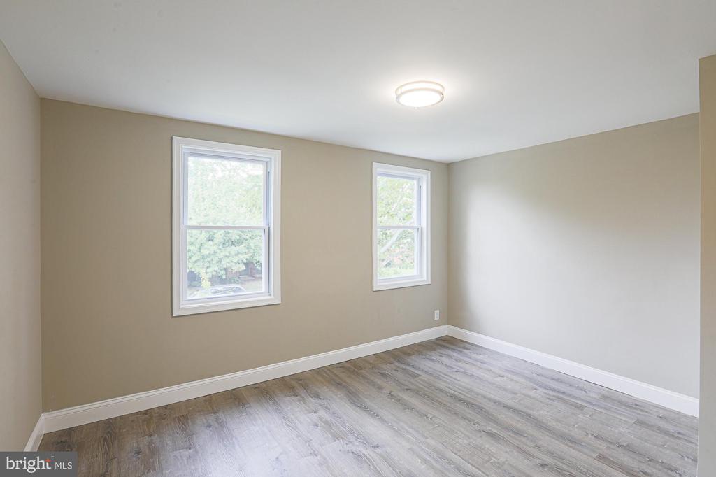 2841 ROUND ROAD