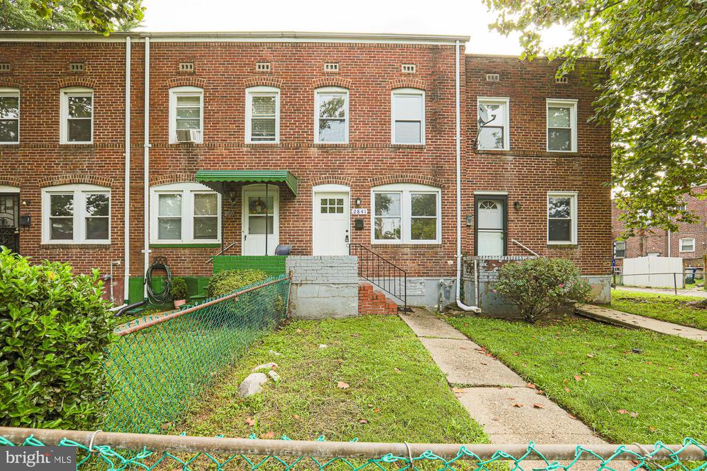 2841 ROUND ROAD