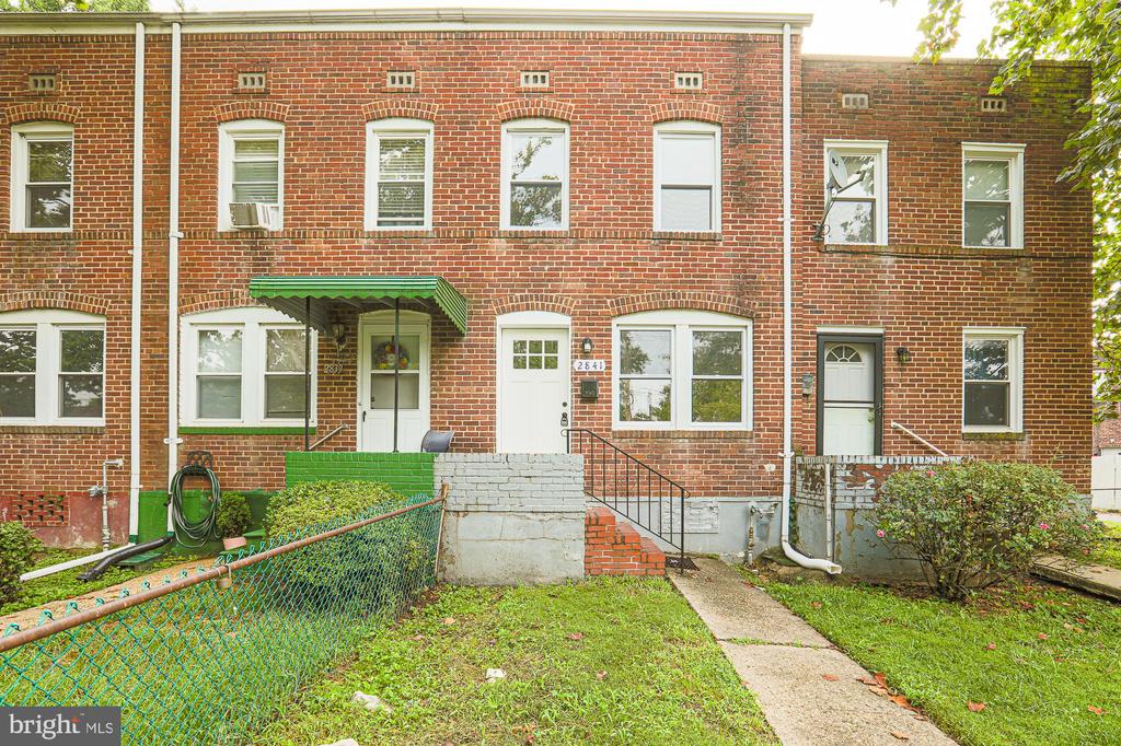2841 ROUND ROAD