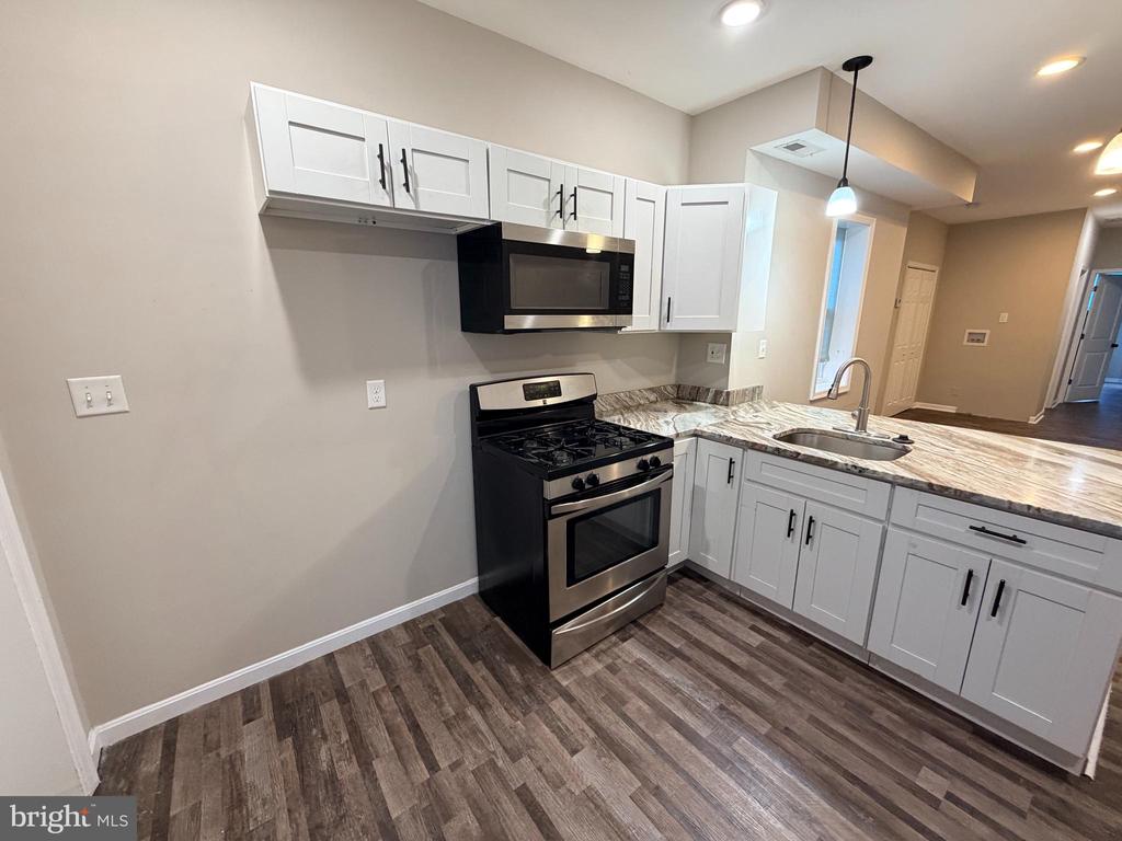 4654 YORK ROAD 2