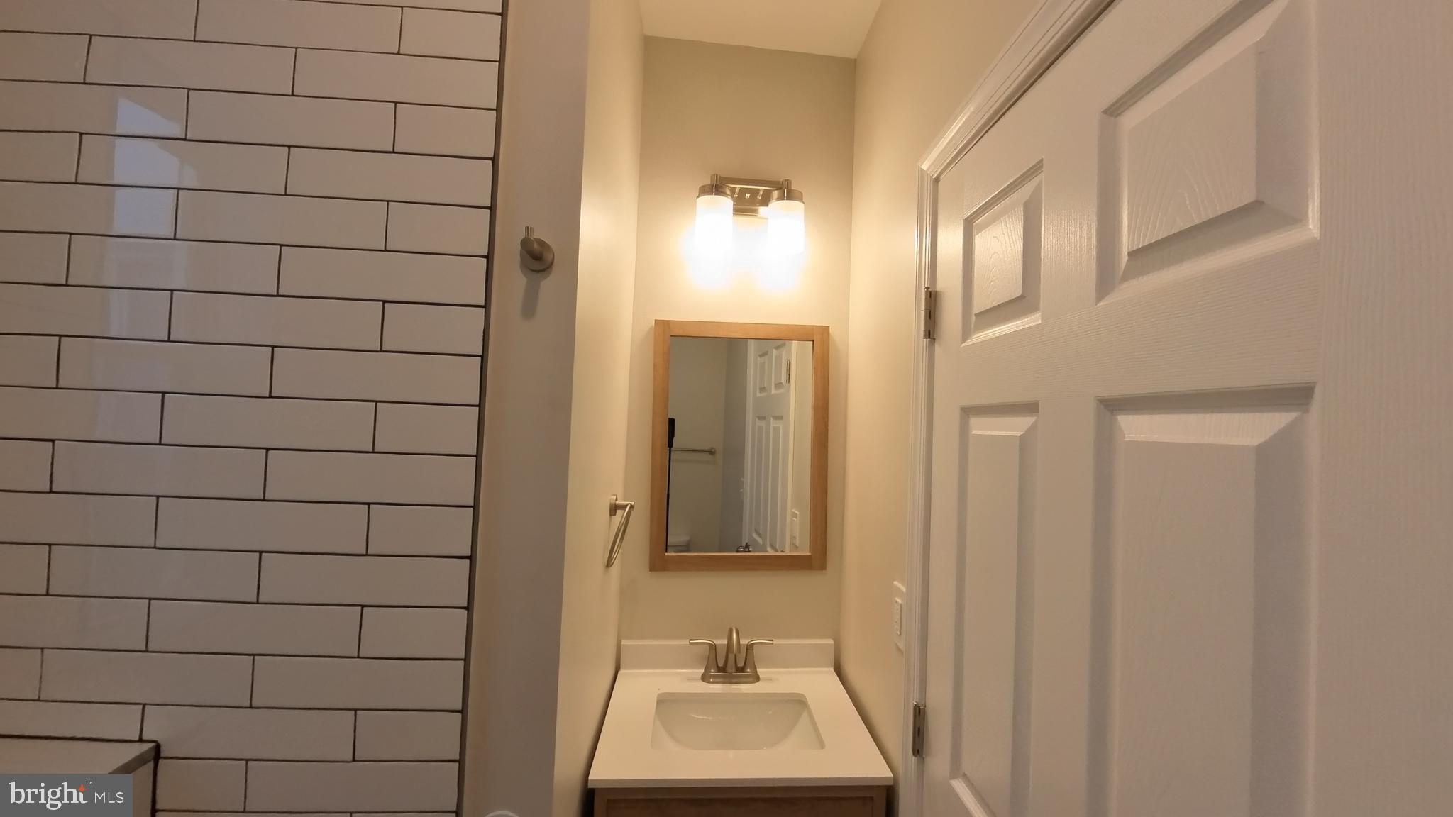 4646 YORK ROAD 4
