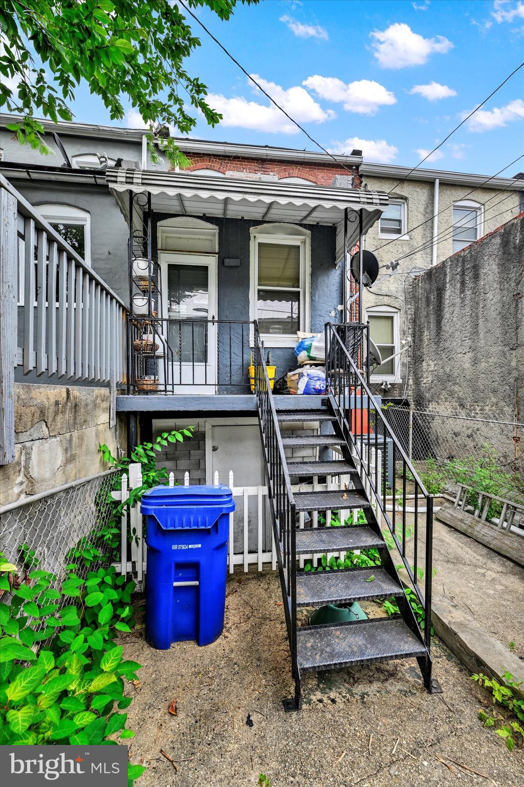 48 N ELLAMONT STREET N