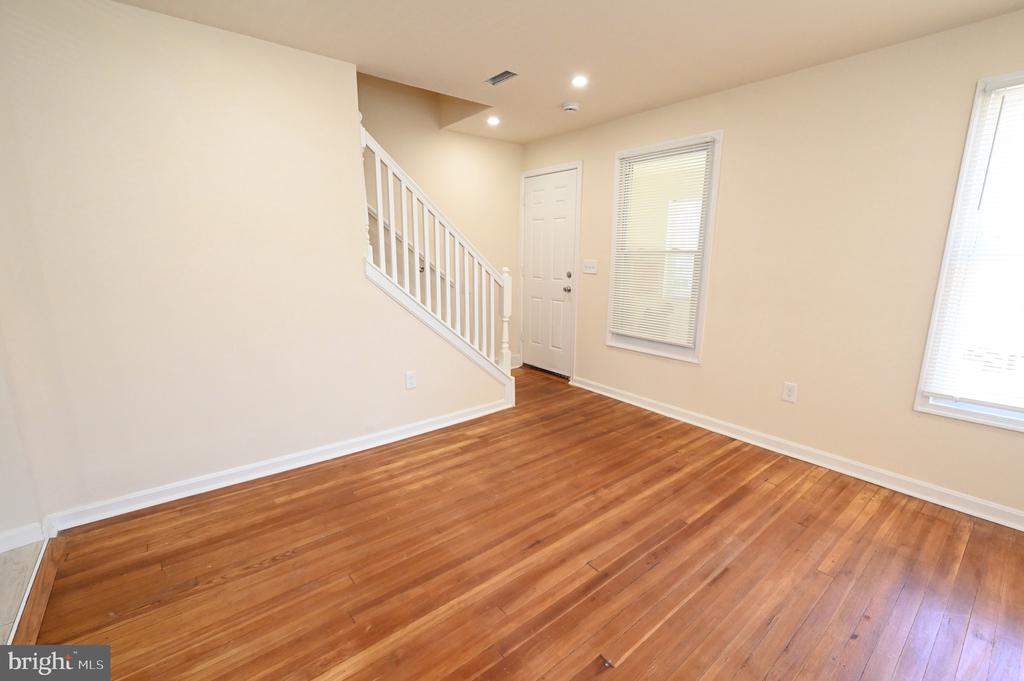 4206 MORRISON COURT