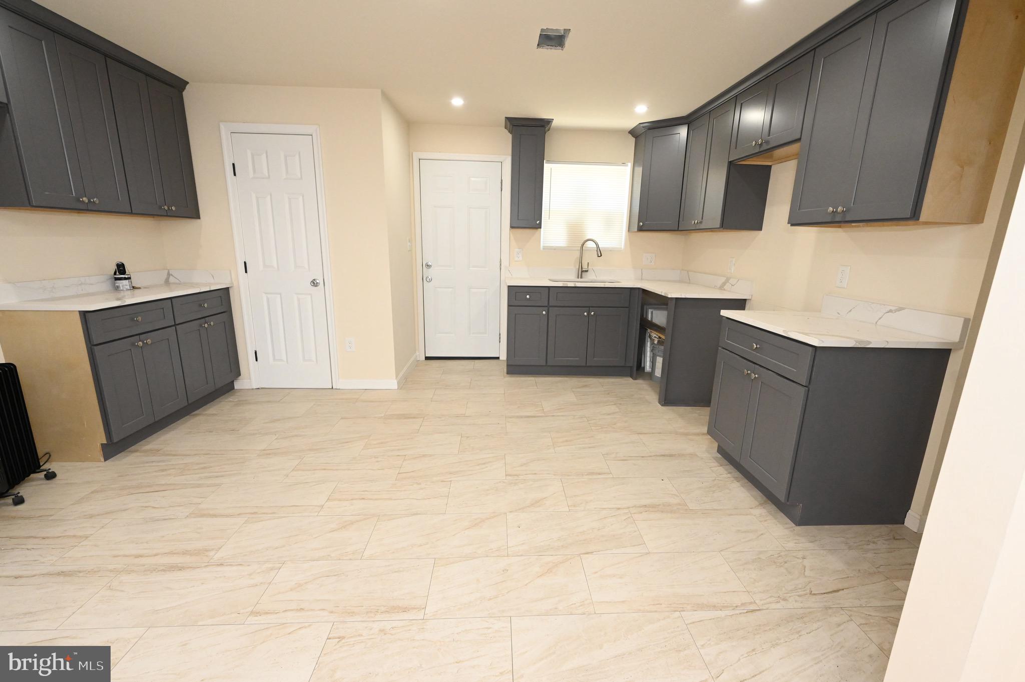 4206 MORRISON COURT