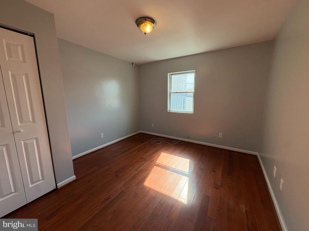 1624 ELKINS LANE