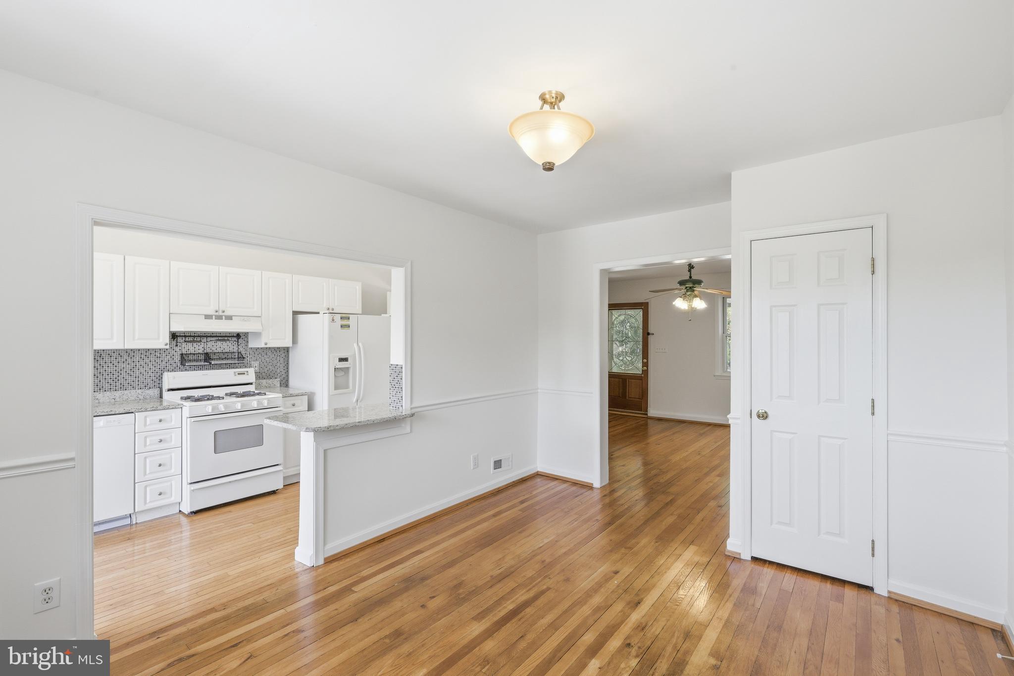 1421 W 41ST STREET W