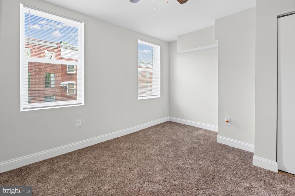 923 BENNETT PLACE