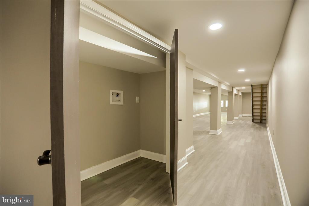 1811 MADISON AVENUE