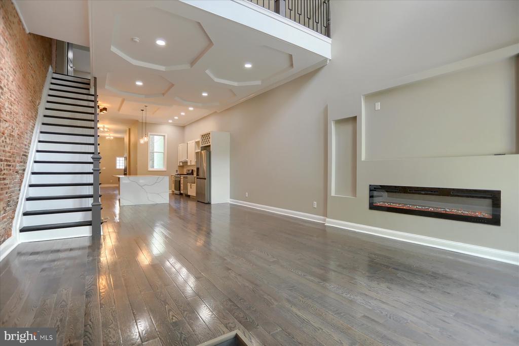 1811 MADISON AVENUE