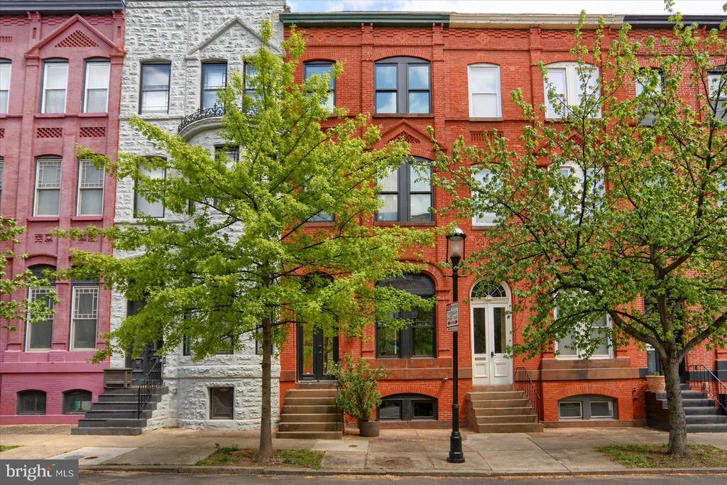 1811 MADISON AVENUE