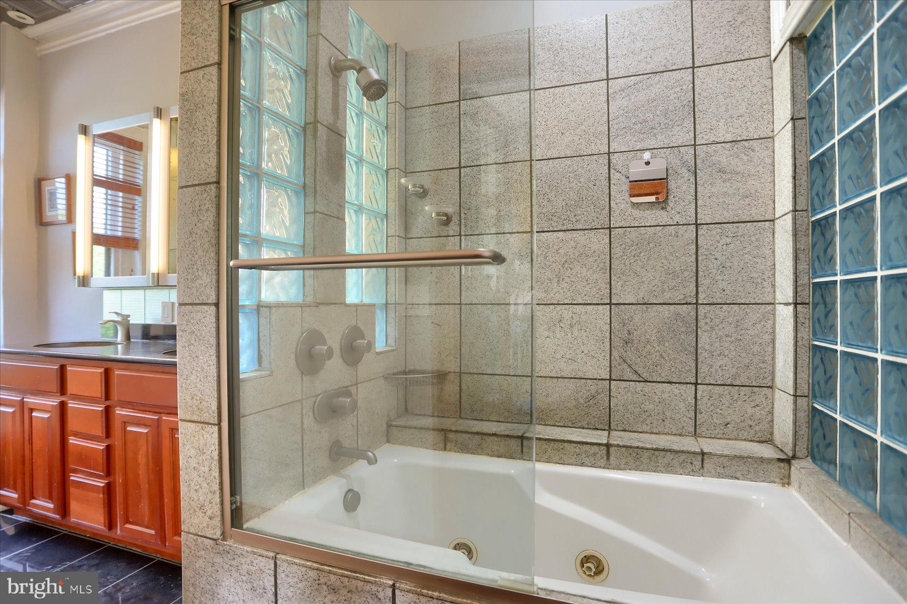 131 W LANVALE STREET