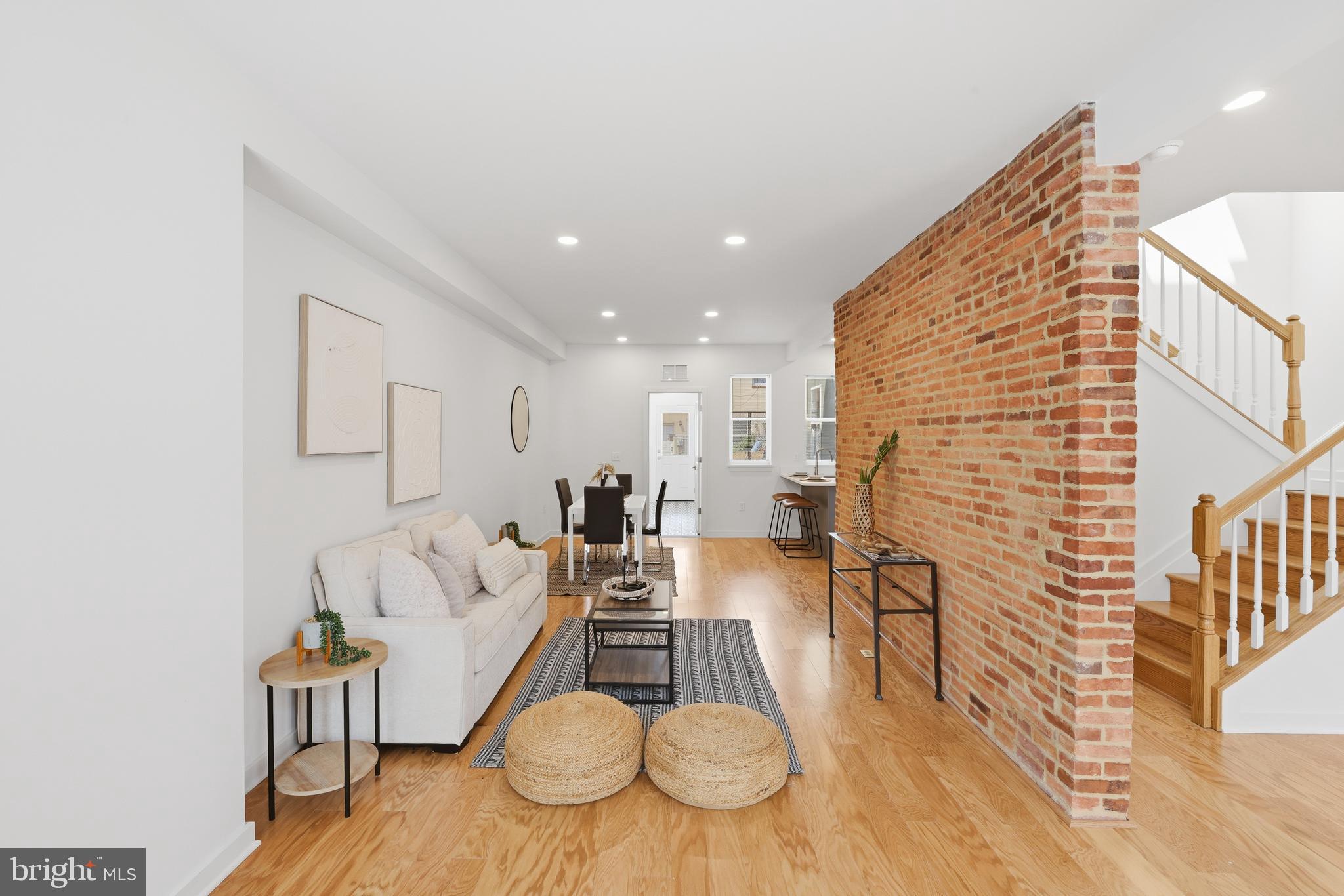 710 MURA STREET