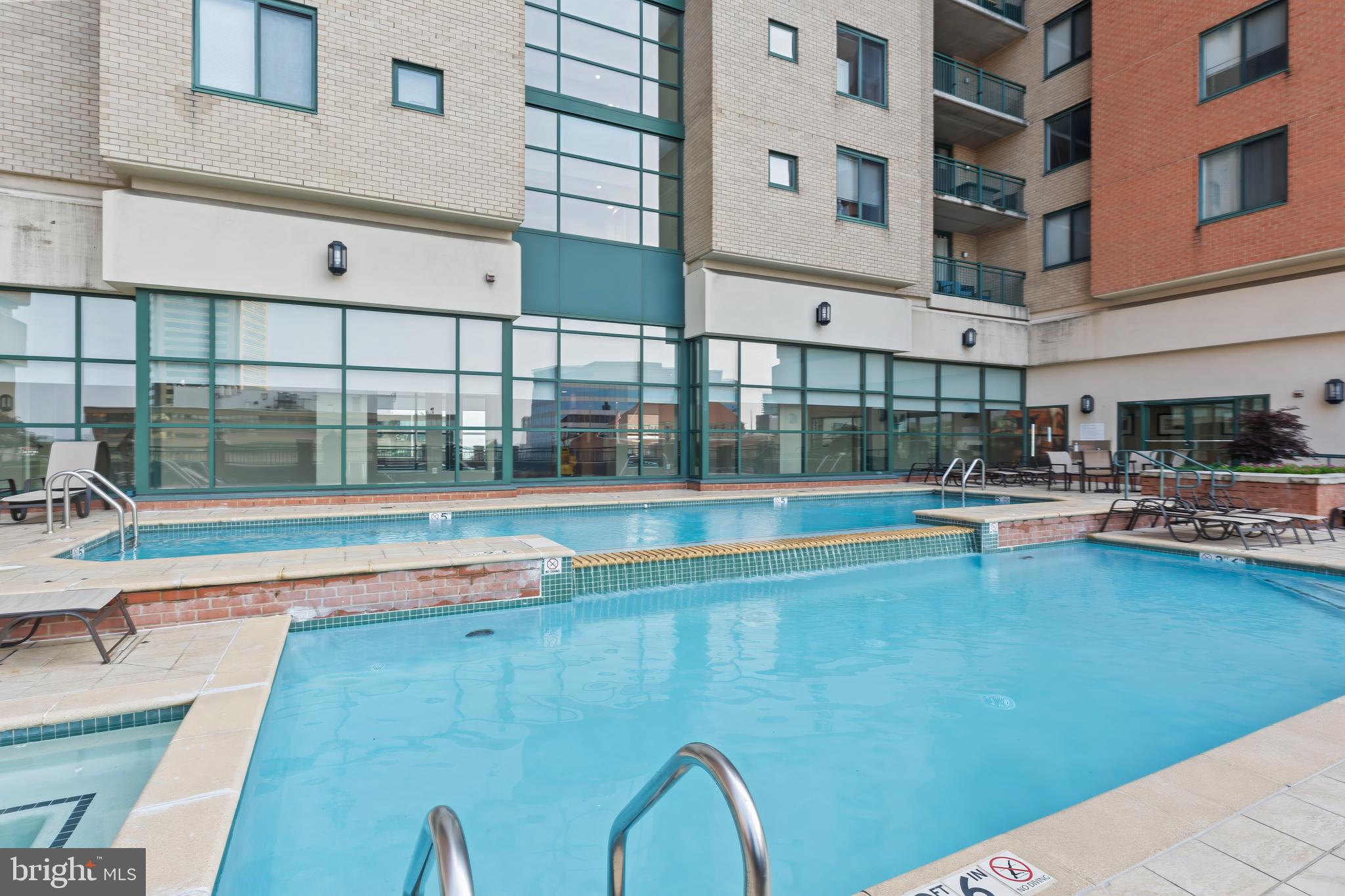 414 WATER STREET 2903