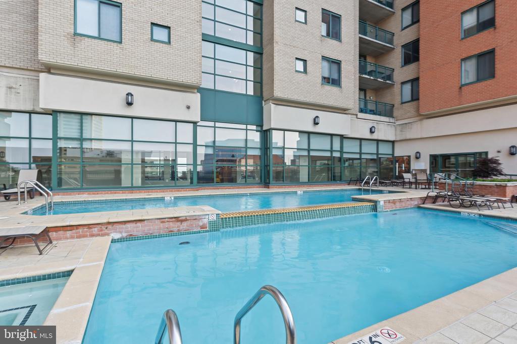 414 WATER STREET 2903