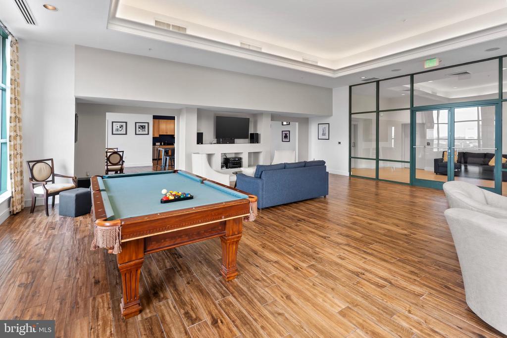 414 WATER STREET 2903
