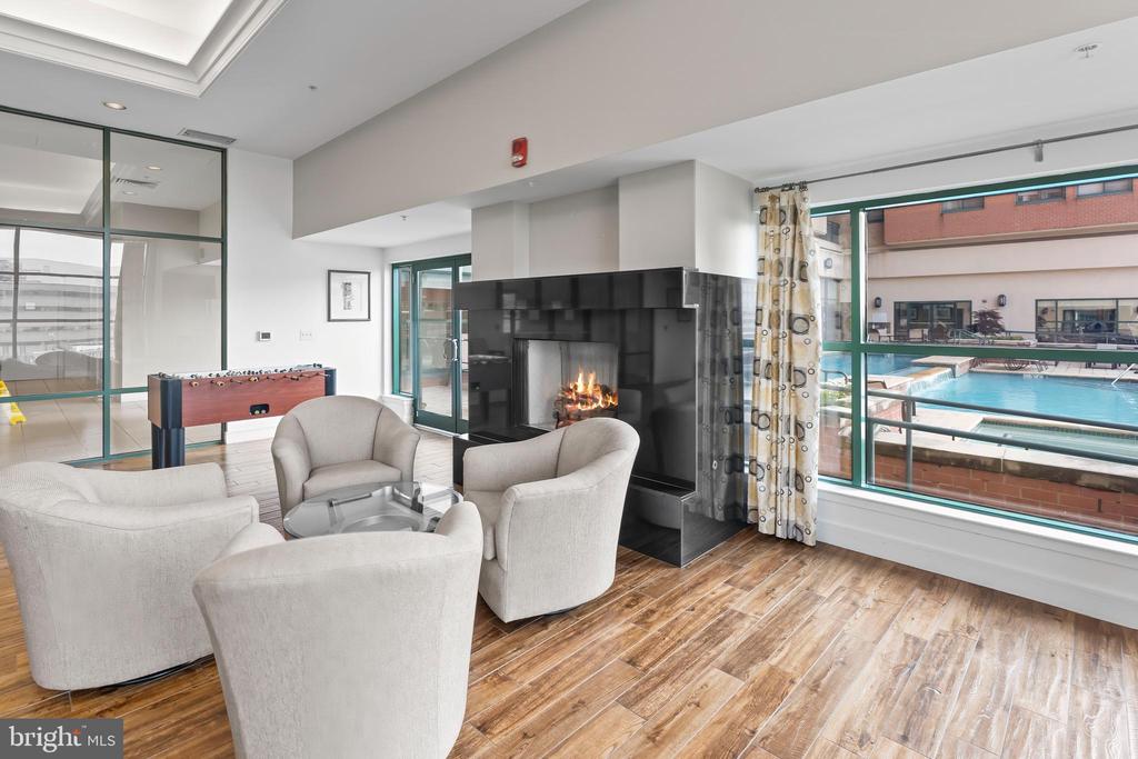 414 WATER STREET 2903