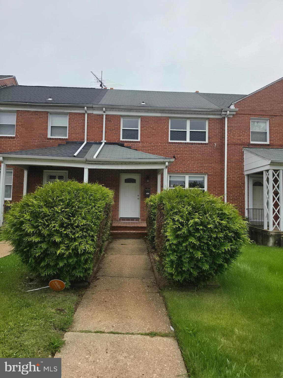 2028 HILLENWOOD ROAD