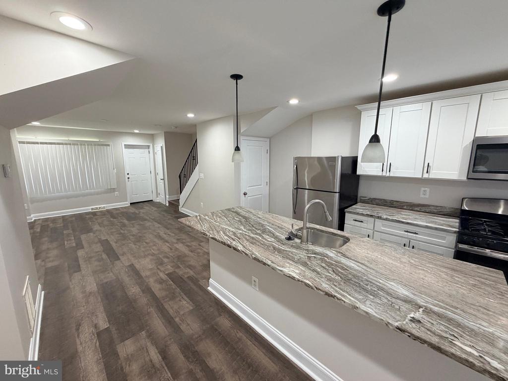 607 CHERATON ROAD