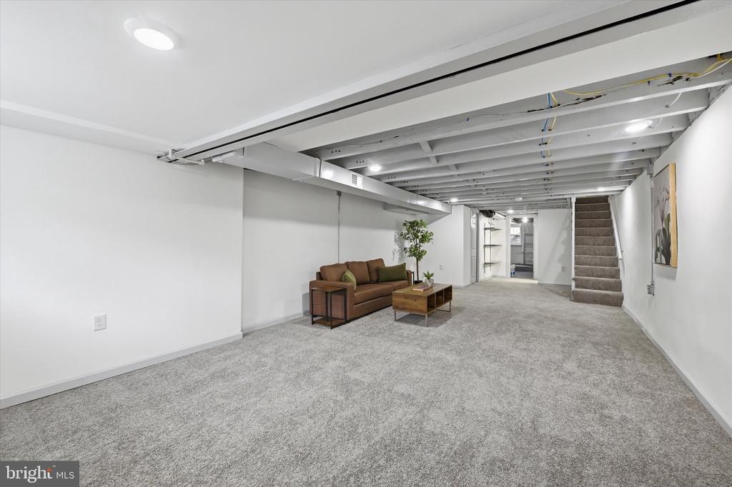 416 E 28TH STREET