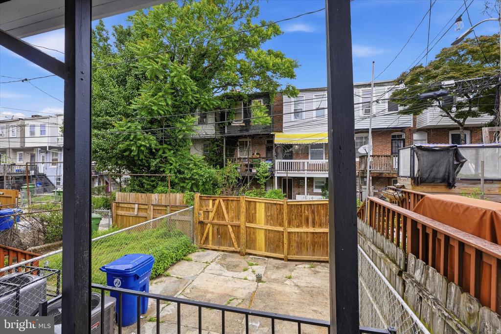 416 E 28TH STREET