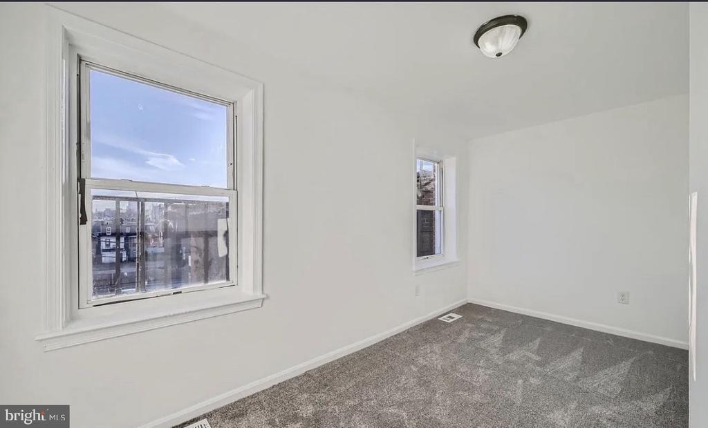 21 S CARROLLTON AVENUE