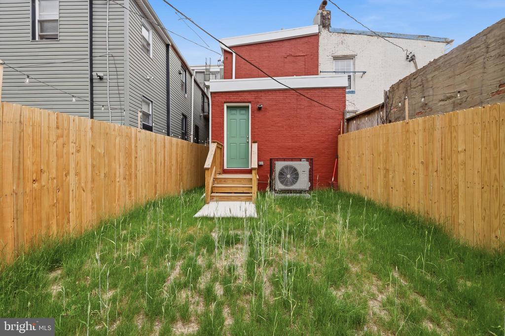 52 S FULTON AVENUE