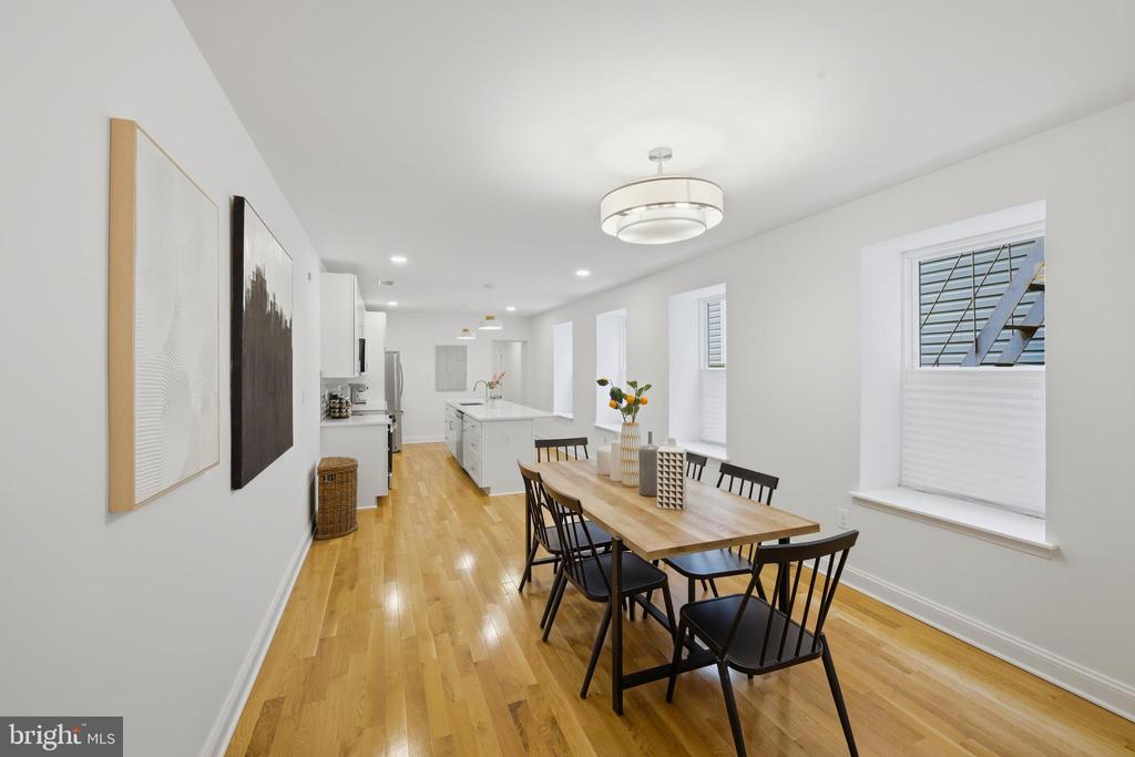 52 S FULTON AVENUE