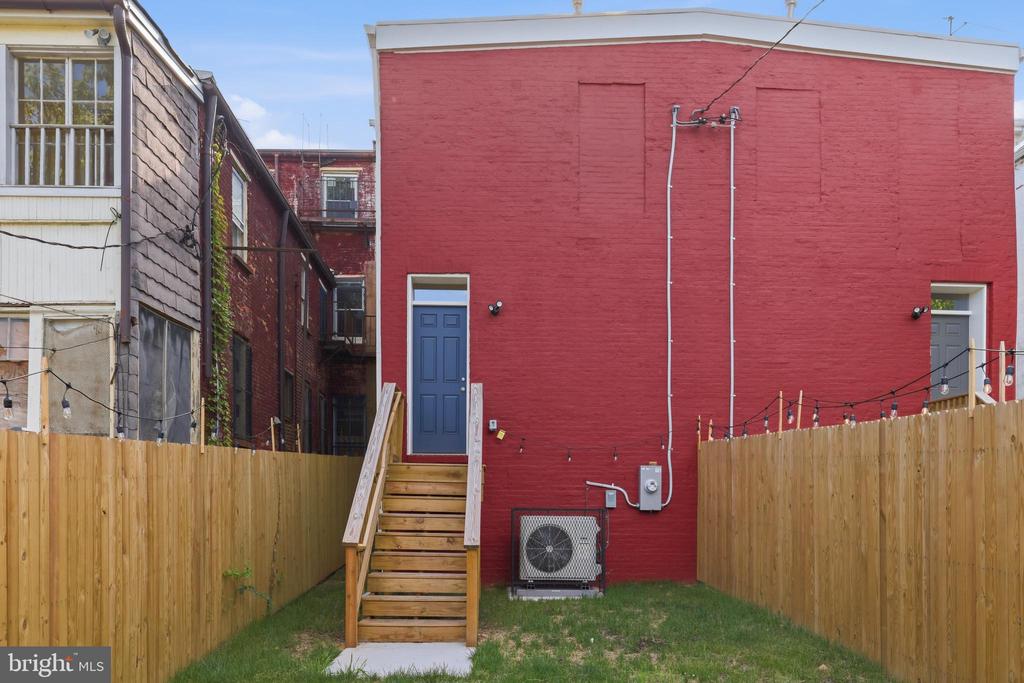 47 S FULTON AVENUE