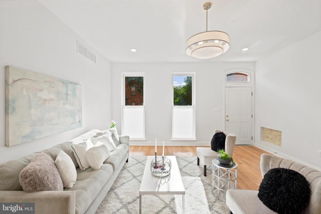 47 S FULTON AVENUE