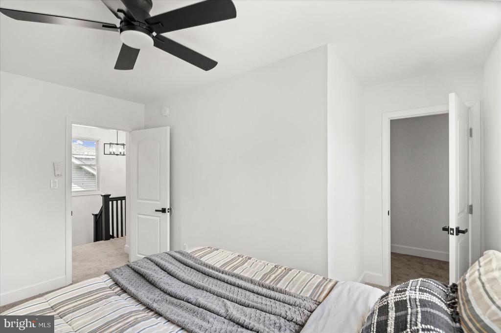 4307 MIAMI PLACE