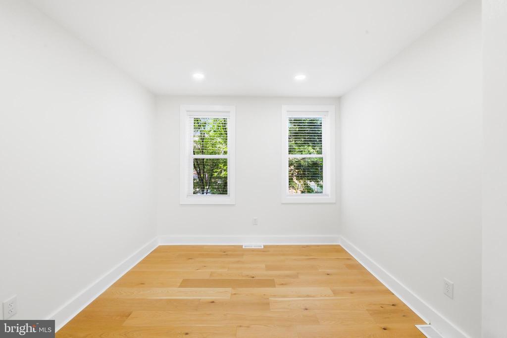591 ORCHARD STREET