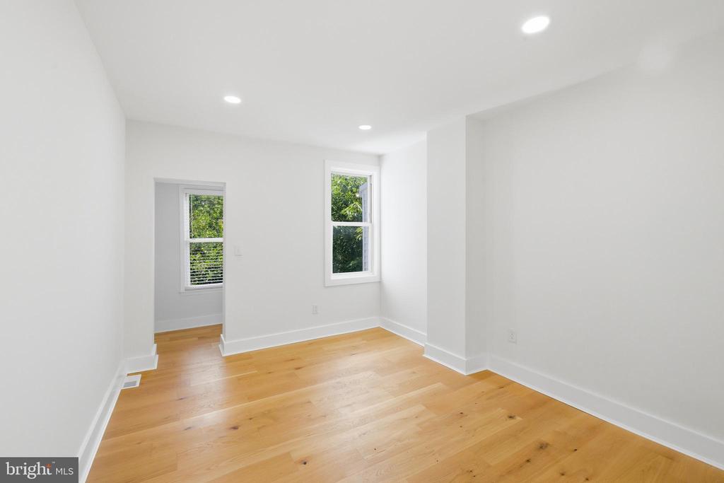 591 ORCHARD STREET