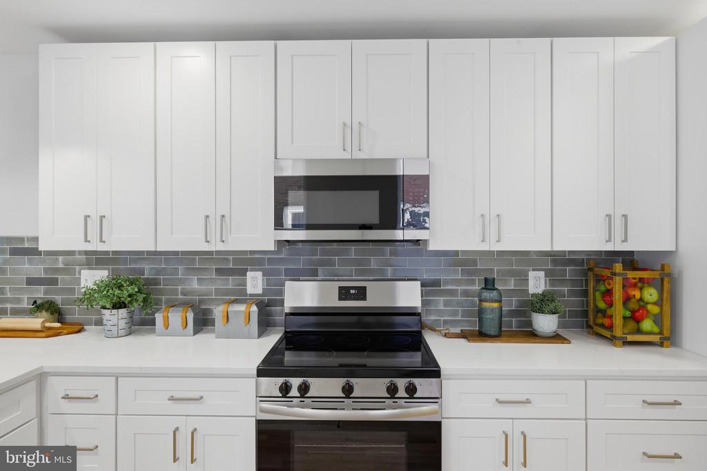 107 FULTON AVENUE S