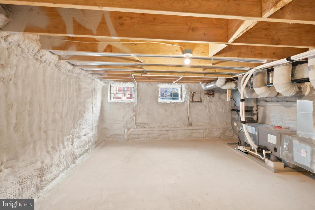107 FULTON AVENUE S