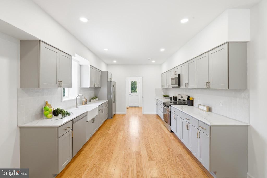 1308 HOMEWOOD AVENUE