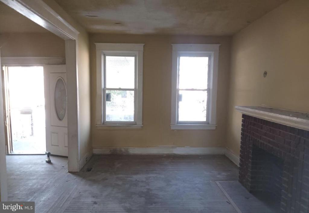 2324 REISTERSTOWN ROAD