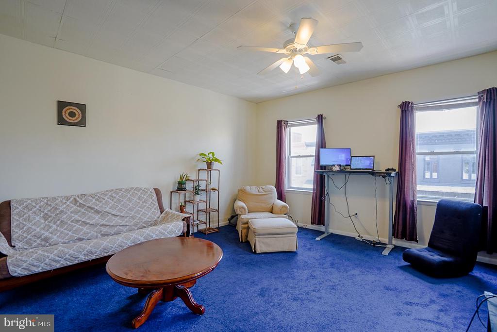 1501 LIGHT STREET Unit: 2ND FLOOR