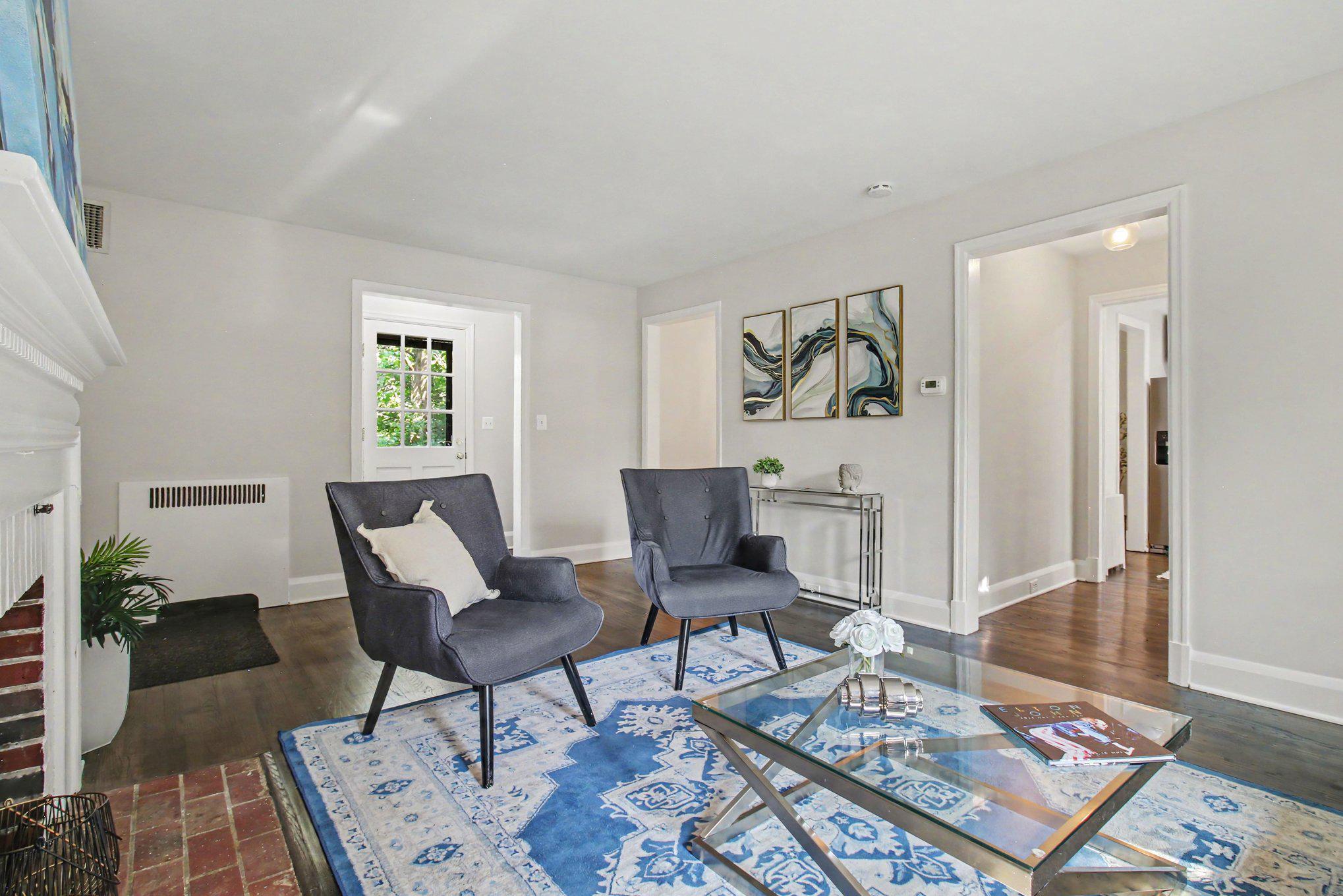 308 EASTWAY COURT