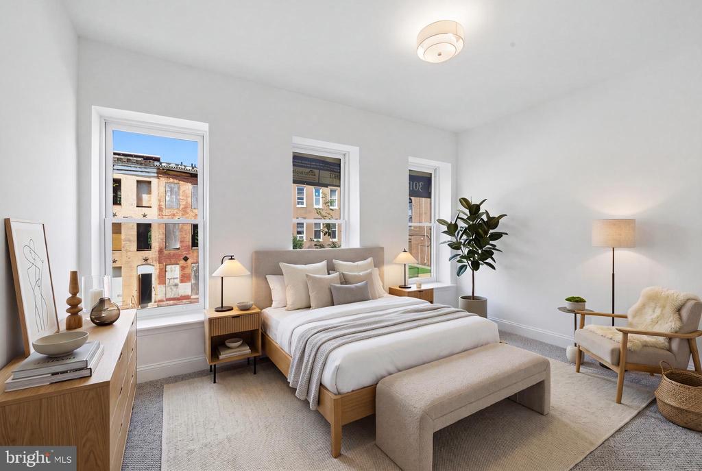 109 S FULTON AVENUE