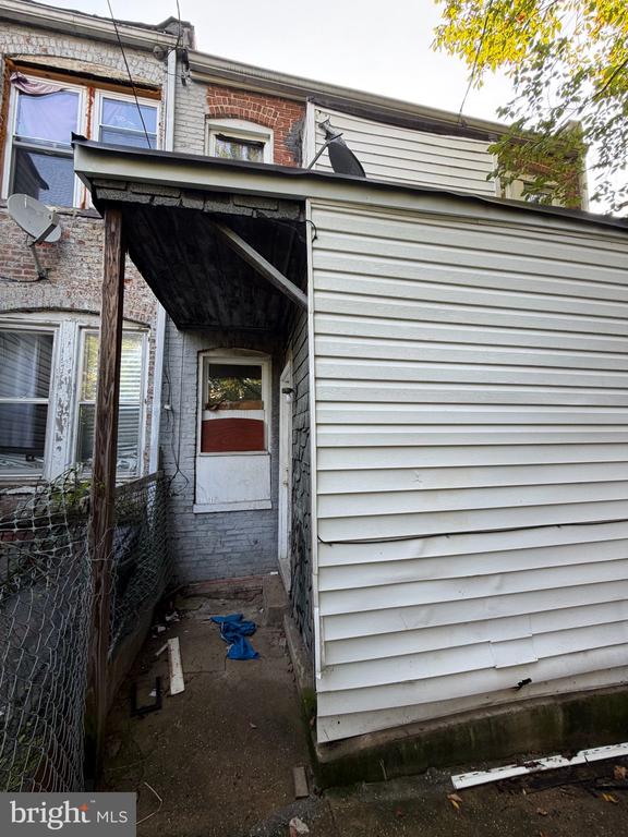 600 N GRANTLEY STREET