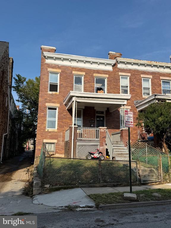600 N GRANTLEY STREET