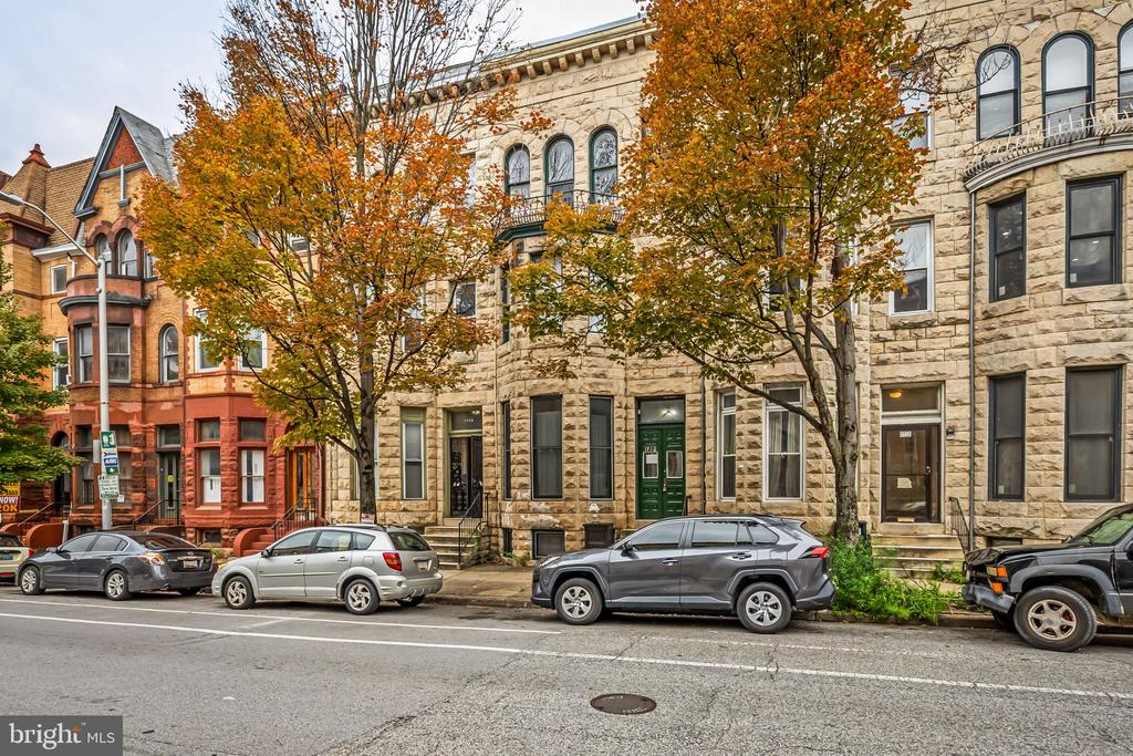 1710 SAINT PAUL STREET