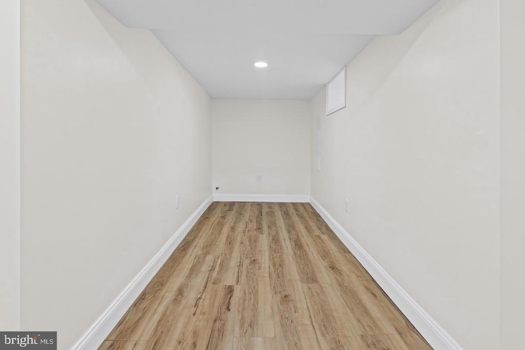 2530 HARLEM AVENUE