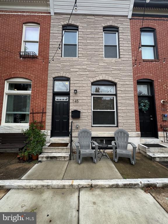 145 N KENWOOD AVENUE