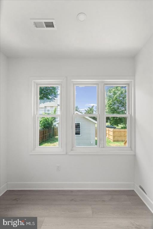 4307 MIAMI PLACE