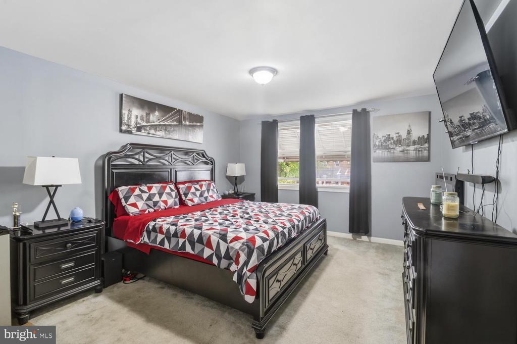 1109 WILDWOOD PARKWAY