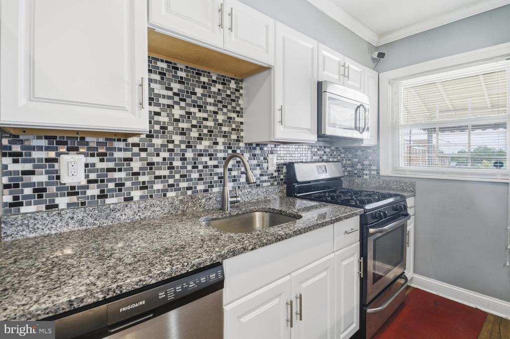 1109 WILDWOOD PARKWAY