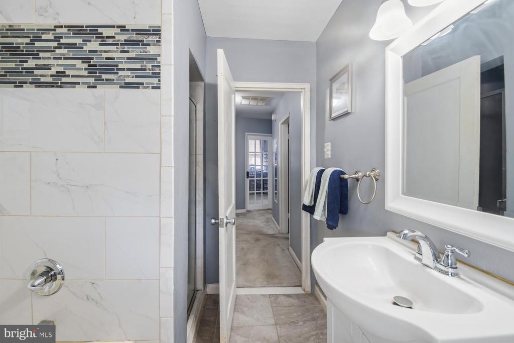 1109 WILDWOOD PARKWAY