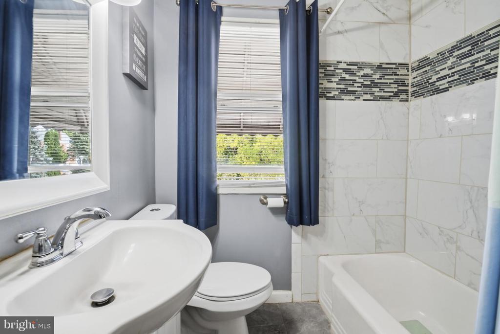 1109 WILDWOOD PARKWAY