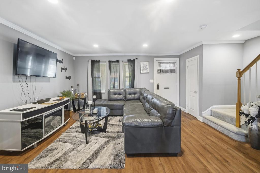 1109 WILDWOOD PARKWAY